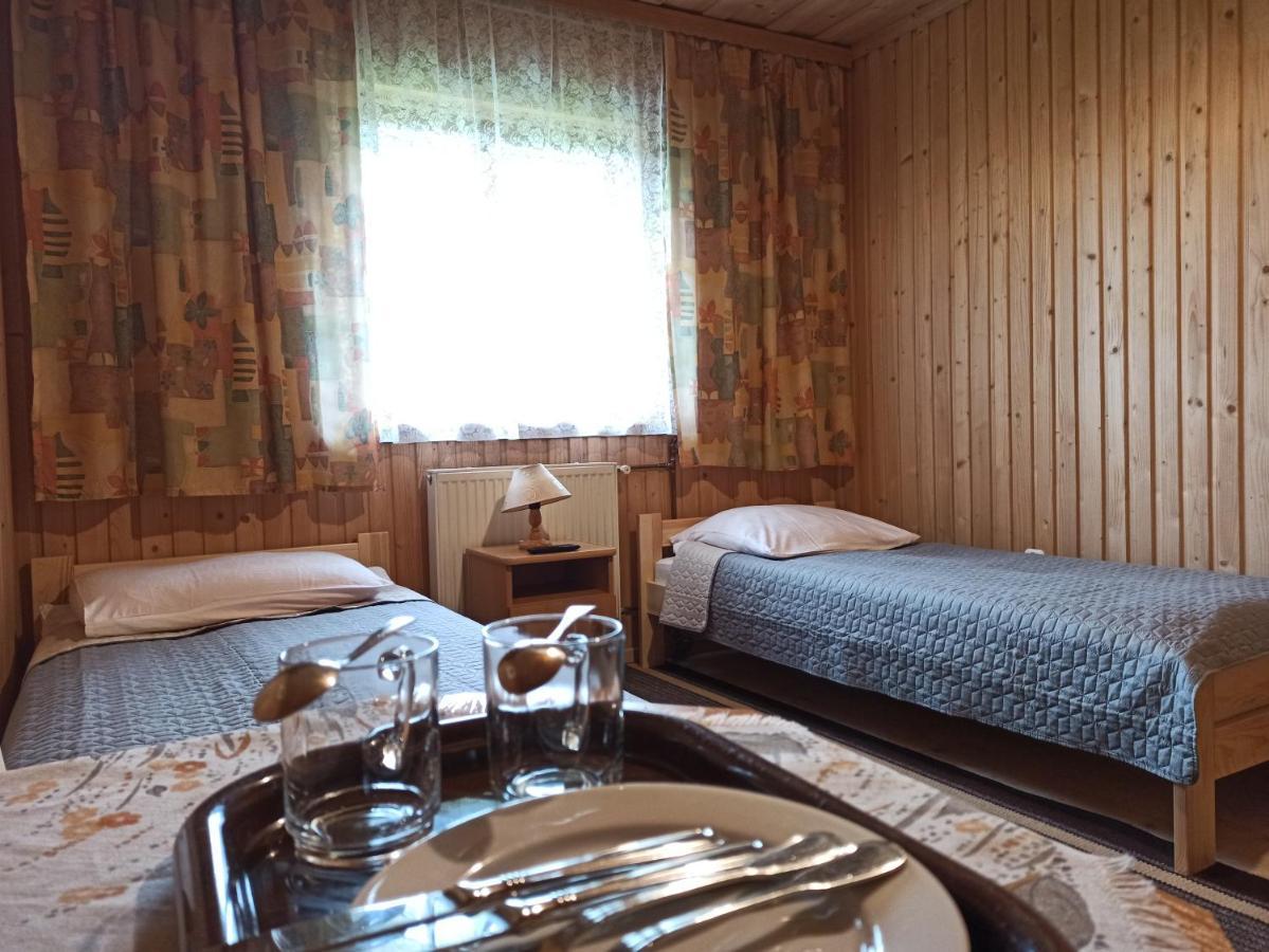 Apartmán Brzoskwiniowy Dom Banska Nizna Exteriér fotografie