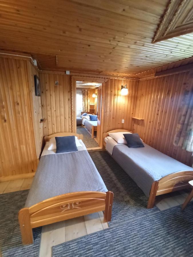 Apartmán Brzoskwiniowy Dom Banska Nizna Exteriér fotografie