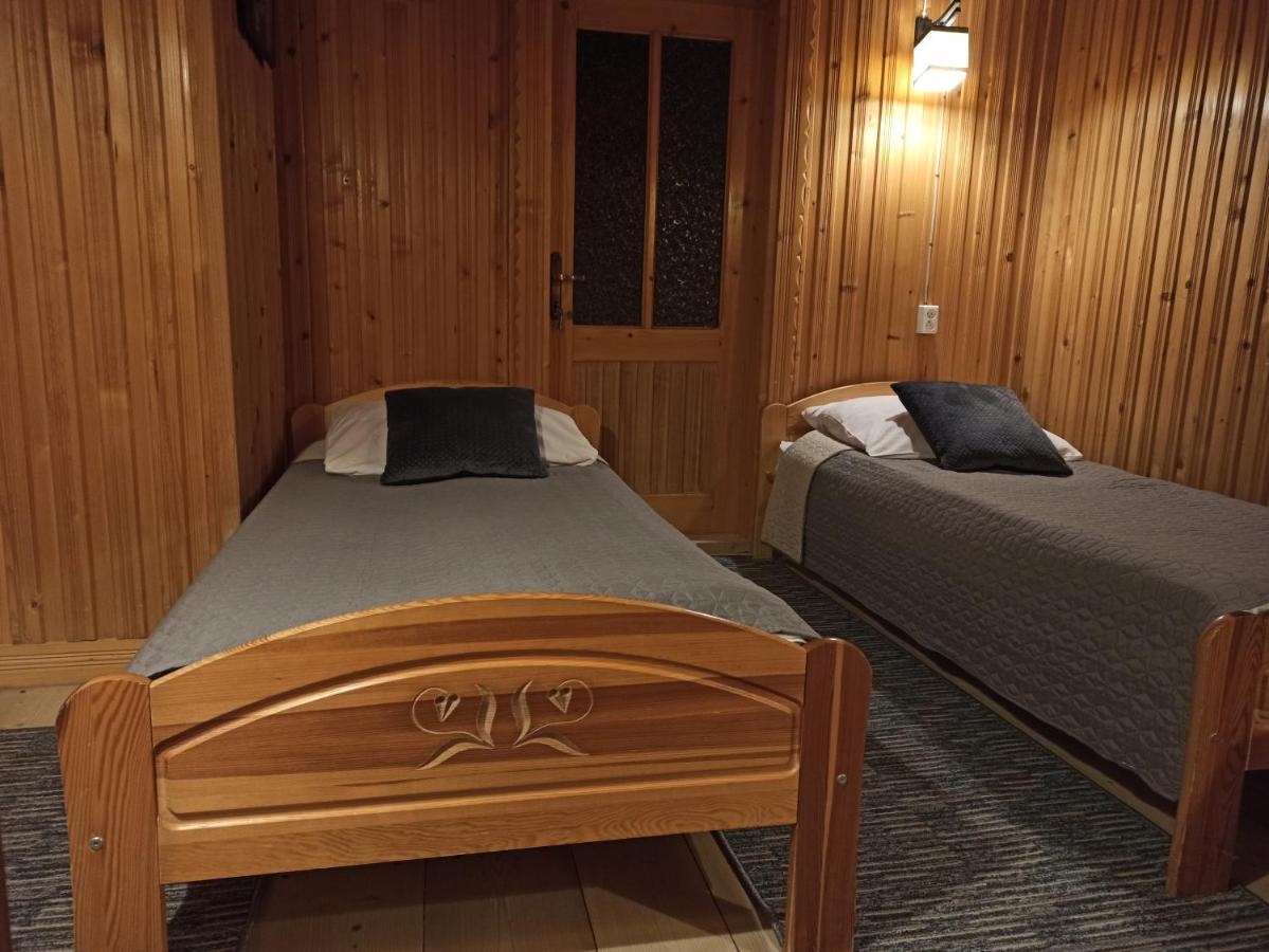Apartmán Brzoskwiniowy Dom Banska Nizna Exteriér fotografie