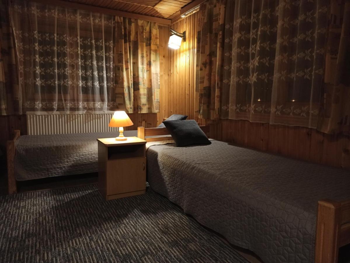 Apartmán Brzoskwiniowy Dom Banska Nizna Exteriér fotografie