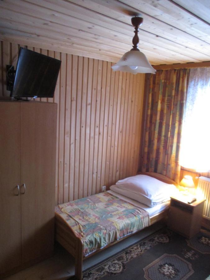 Apartmán Brzoskwiniowy Dom Banska Nizna Exteriér fotografie