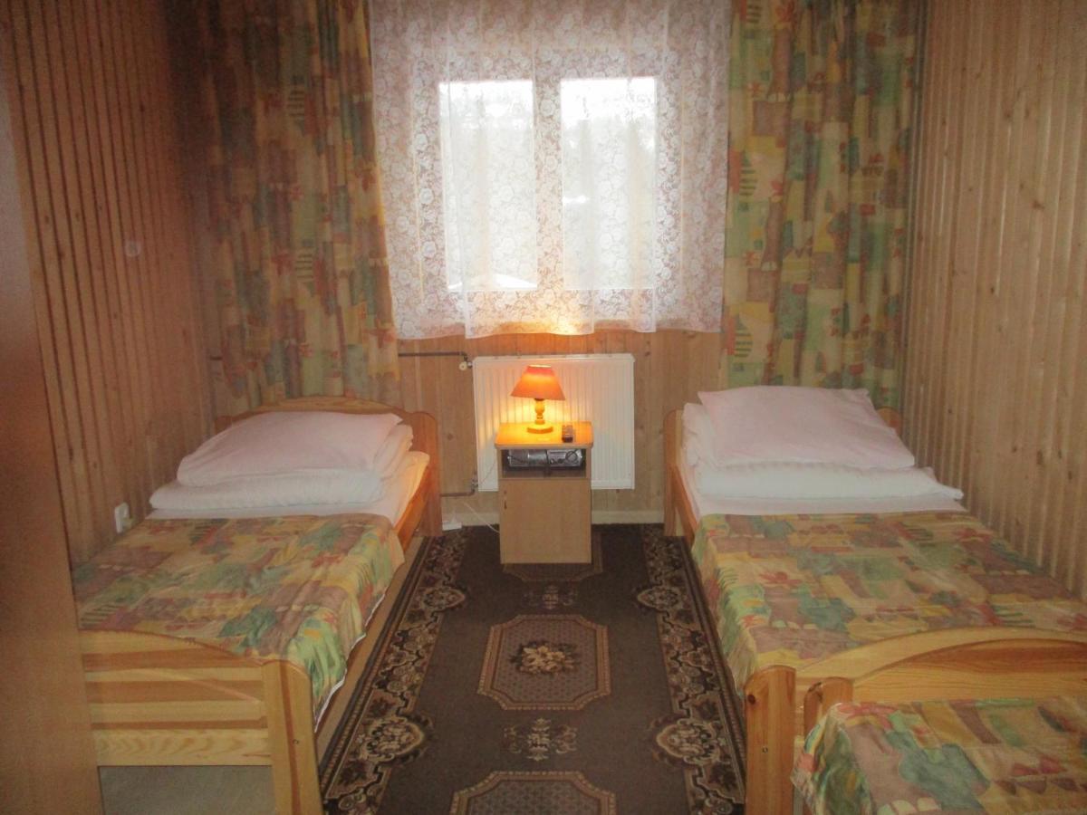 Apartmán Brzoskwiniowy Dom Banska Nizna Exteriér fotografie