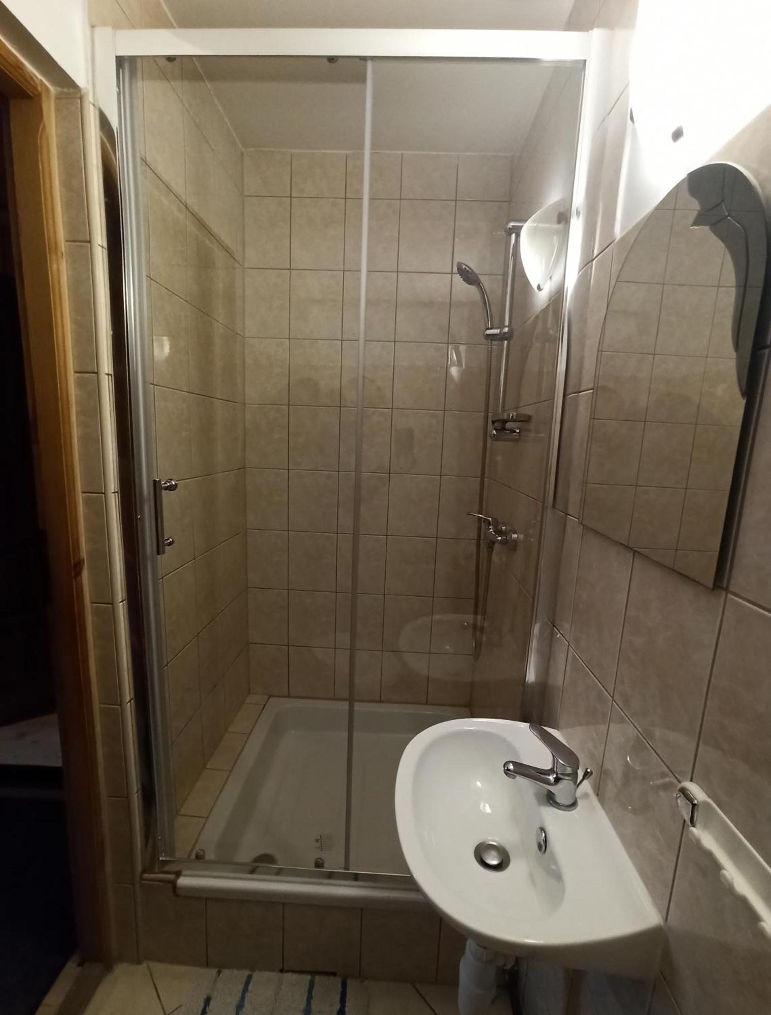 Apartmán Brzoskwiniowy Dom Banska Nizna Exteriér fotografie